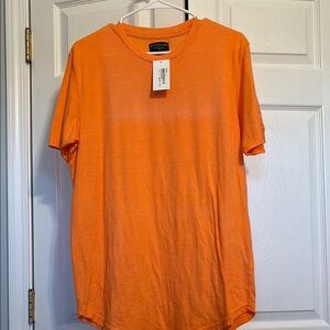 GoodLife Men's Orange Soft T-Shirt Size Large